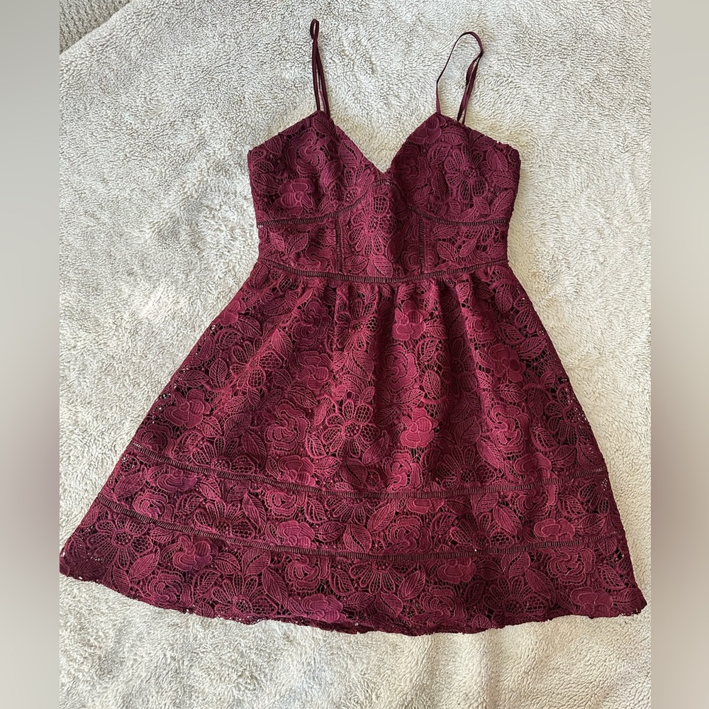 BB Dakota Floral Lace Cocktail Dress